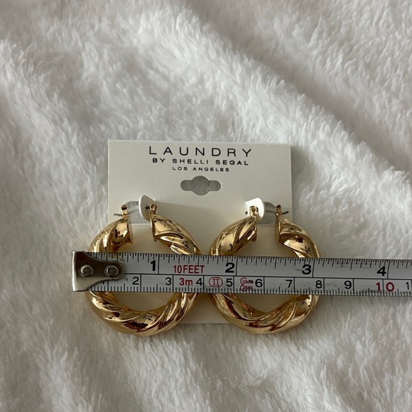 Laundry by Shelli Segal Gold Twisted Hoop Earrings - Picture 3 of 3